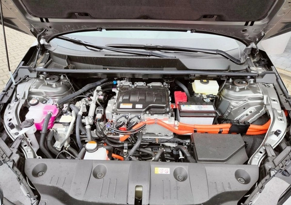 Toyota bZ4X cena 192900 przebieg: 13863, rok produkcji 2022 z Bolków małe 326
